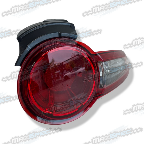 Rear Combination Lamp / Light Cluster RH - MX5 MK4 / ND RF (15-23)